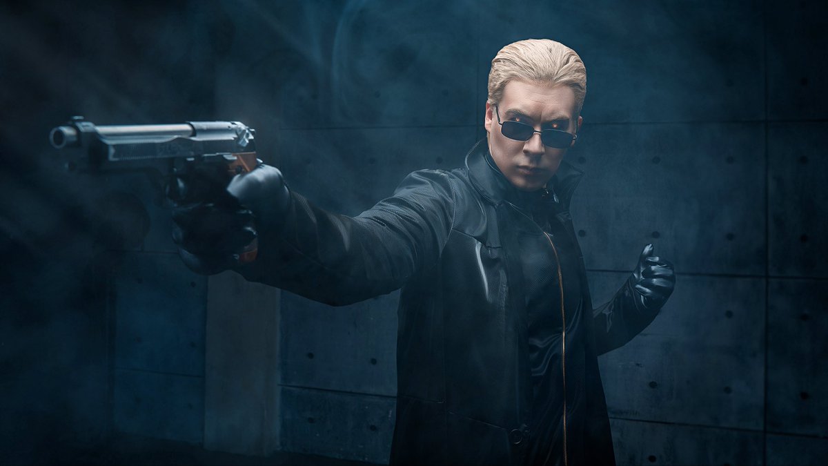 DanilaLucky's tweet photo. “7 minutes, 7 minutes is all I can spare to play with you…” 
Albert Wesker. Resident Evil 5. Part 1.
#cosplay #residentevil #umbrella #capcom https://t.co/ePX0qzrFYP