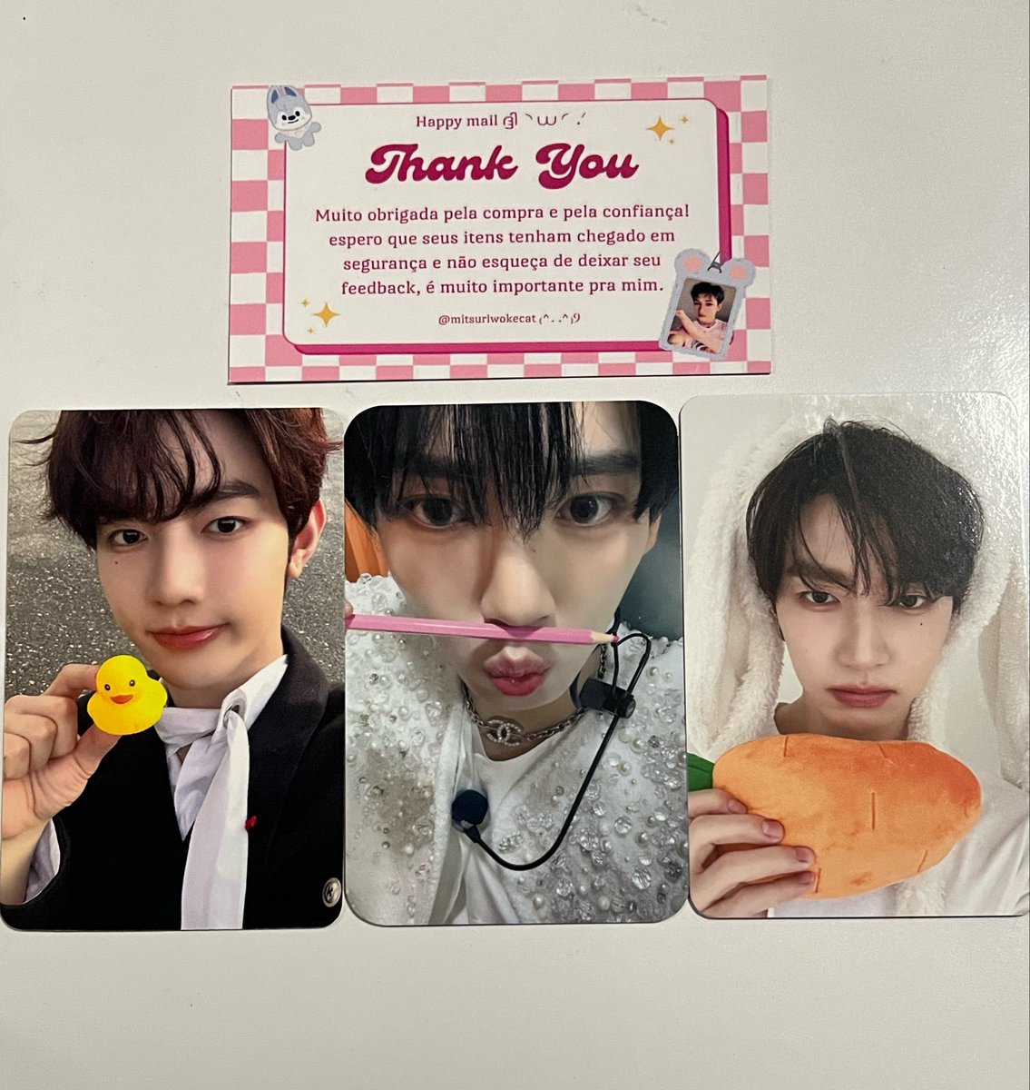shinee2one's tweet photo. [🍀] feedback positivo para a @MITSURIWOKECAT!

meus bebês finalmente chegaram, e vieram super rápidos e bem embalados, muito obrigada por todo processo tranquilo de compra! 🩷 https://t.co/eQPr1B36AP