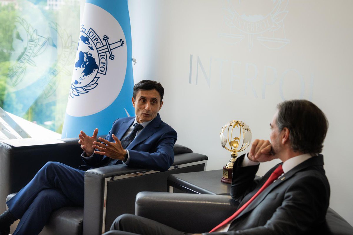 United Nations Police tweet media