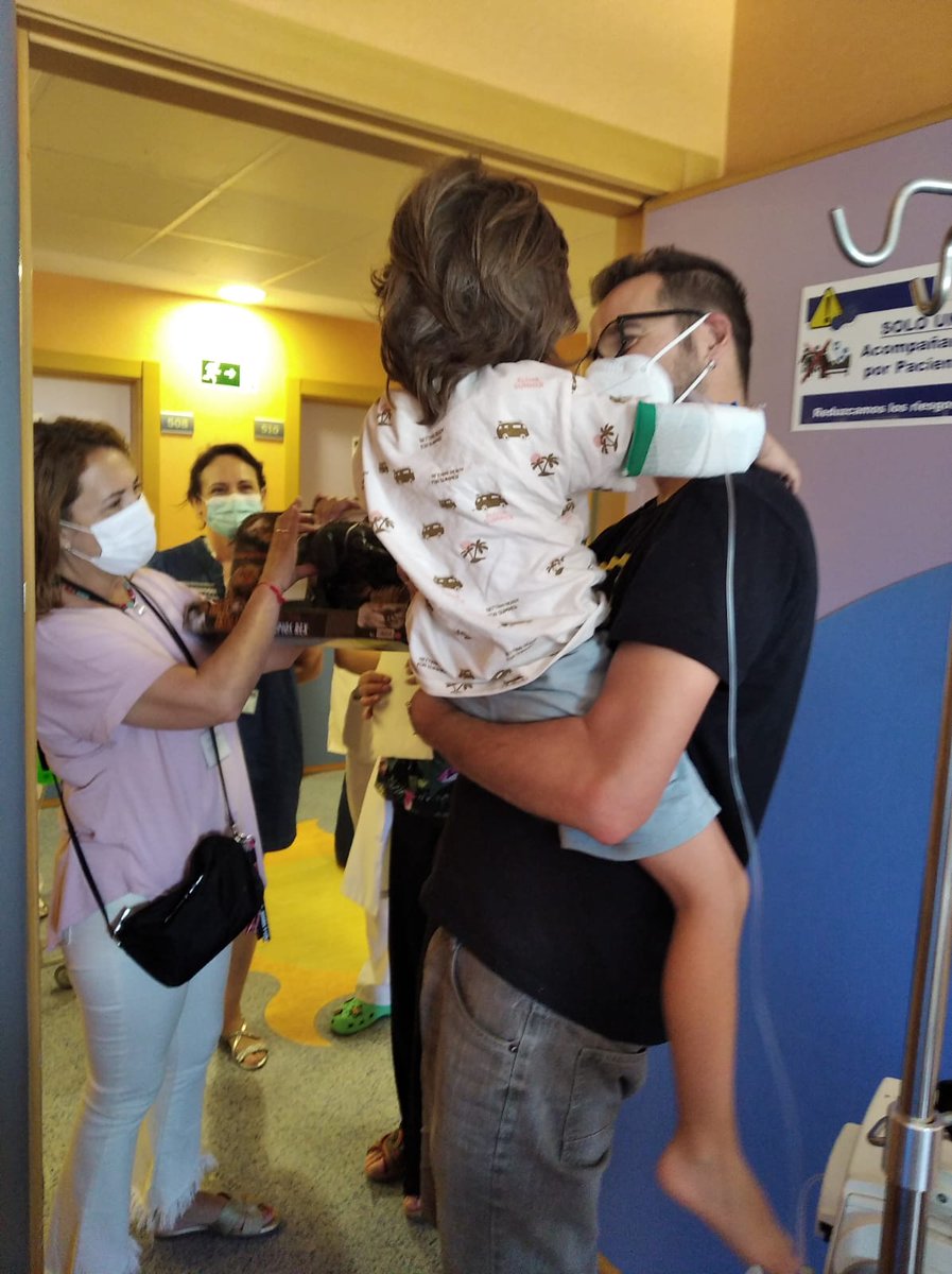 AlAlndalus5's tweet photo. #DiaMundialDelNiñoHospitalizado https://t.co/EBSorT0kTS