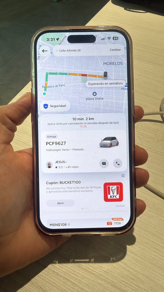 rebobadilla_'s tweet photo. @DiDi_Mexico uno de sus conductores me acaba de robar un paquete que pedí fuera por el y ustedes no tienen una sola
opción de ayuda en la app https://t.co/RhARP62bAh