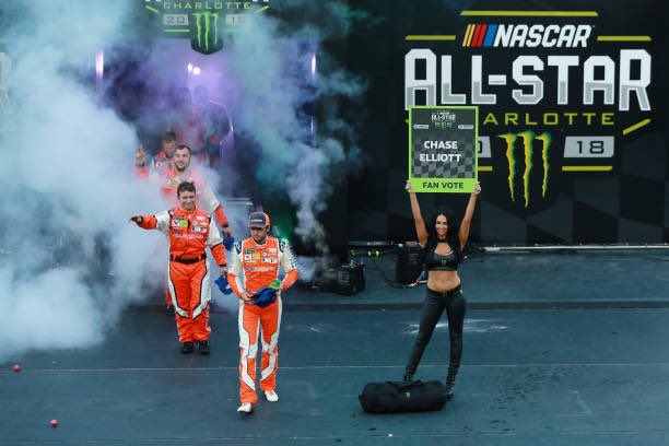 RavensBrent's tweet photo. For the third straight year, Chase Elliott was not able to race his way into the #NASCAR Monster Energy Cup Series #AllStarRace at Charlotte Motor Speedway on May 19, 2018, and had to rely on the #FanVote.

#di9 https://t.co/ZhLiUAQnGL