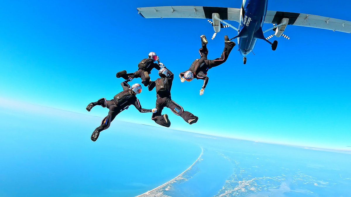 SkyboundDoc's tweet photo. Where the history of flight meets the edge of competition

SKYBOUND follows the courage, discipline, and evolution of flight — from airborne history to modern skydiving competition.

Tomorrow, the story takes flight.

#Skybound #DocumentaryFilm #Skydiving https://t.co/UneIKKX1xn
