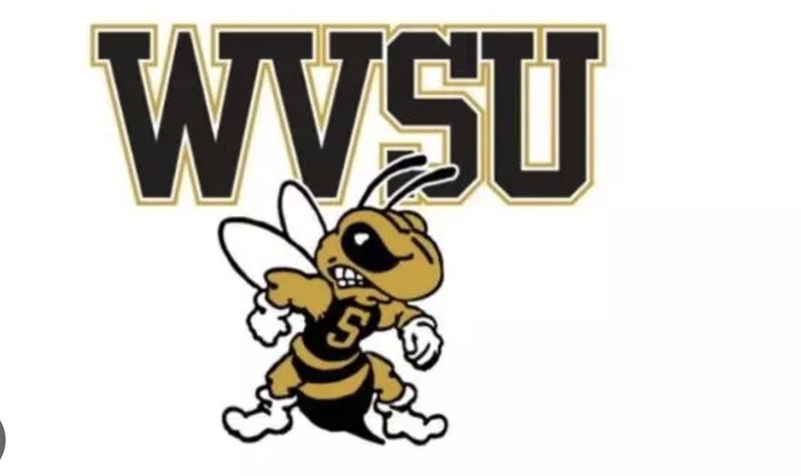 VincentJr50's tweet photo. Blessed to receive my 4th offer from West Virginia State GO BEES 🐝 🔥 #agtg #westvirginastate #rocblock #miamicentral https://t.co/OtlAU83CD7