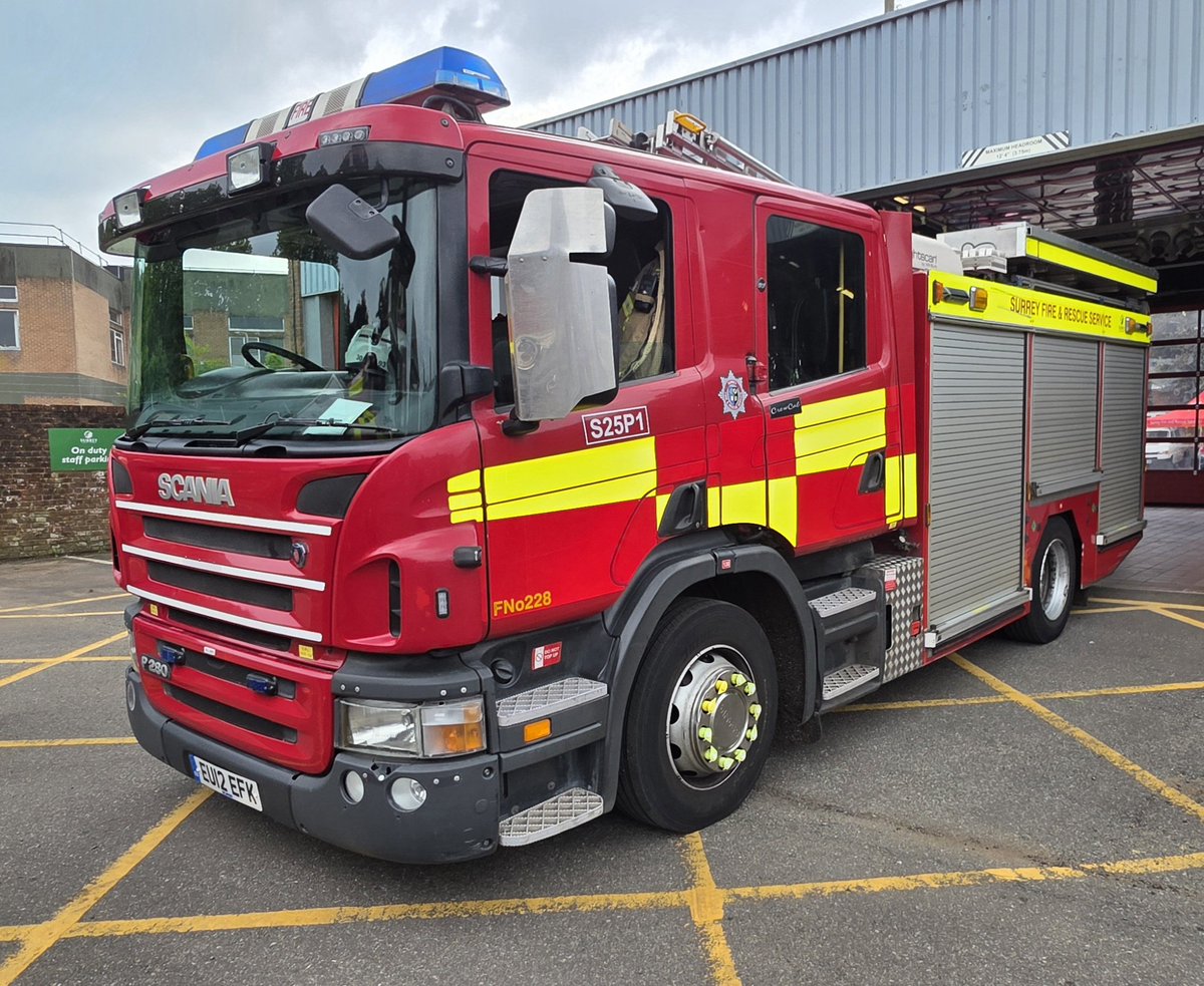 Infosresourcem1's tweet photo. Haselmere's appliances are seen outside on its stations open day. https://t.co/g9KC5nVz2m