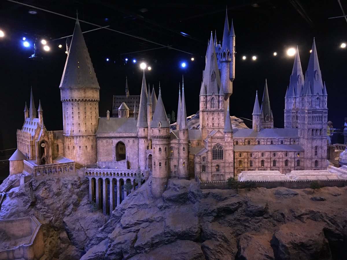 jammiibabyy's tweet photo. #WBstudiotour https://t.co/XIVAn8yxmm