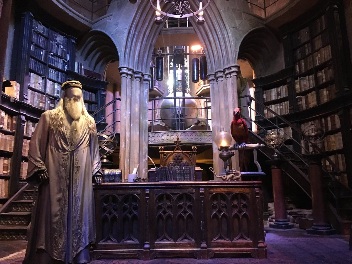 jammiibabyy's tweet photo. #WBstudiotour https://t.co/XIVAn8yxmm