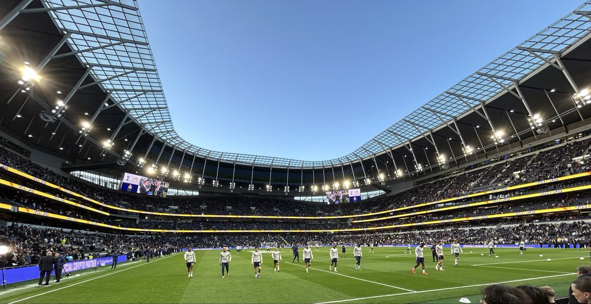 dannyboy_2010's tweet photo. #spurs Leeds https://t.co/3hSieH2VgH