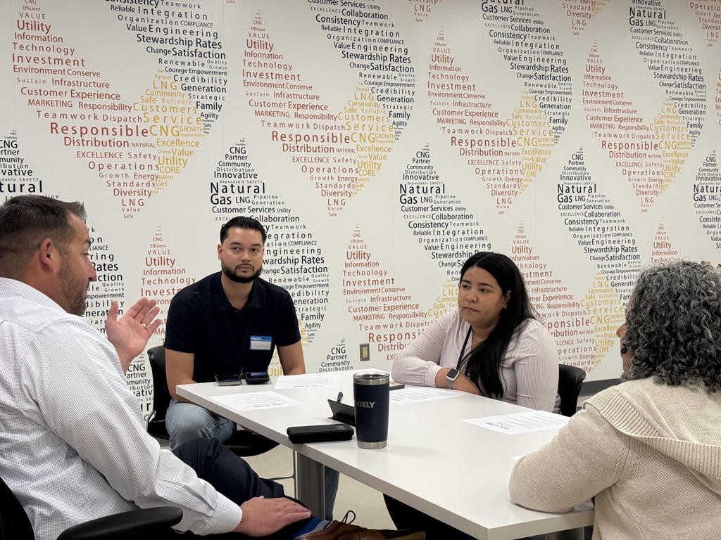 OneSJI's tweet photo. Emerging Leaders, an SJI Employee Resource Group open to all employees, recently hosted a speed networking event which provided employees and leaders from across the organization with an opportunity for meaningful conversations and new connections. Thanks to all who participated! https://t.co/mHevNECgTs