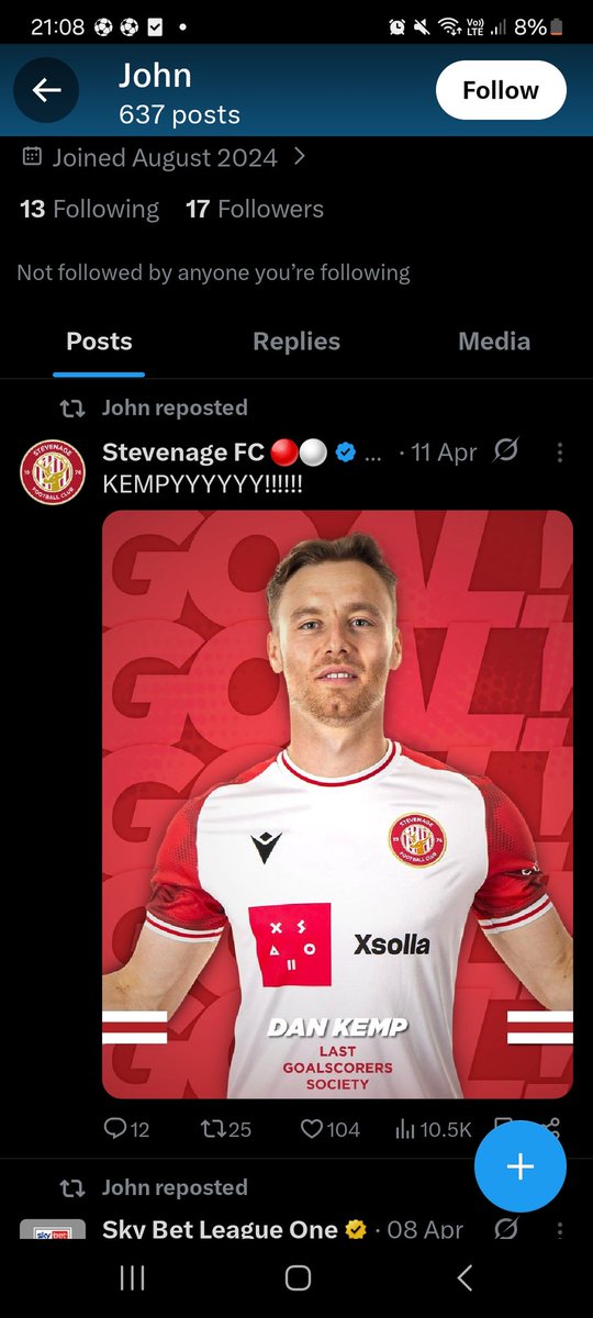 cuttsy1992's tweet photo. @JohnBoro1976 @StevenageFC I'm confused when this is the first thing on your page 🤔😅😅 https://t.co/T7h4DkfX03