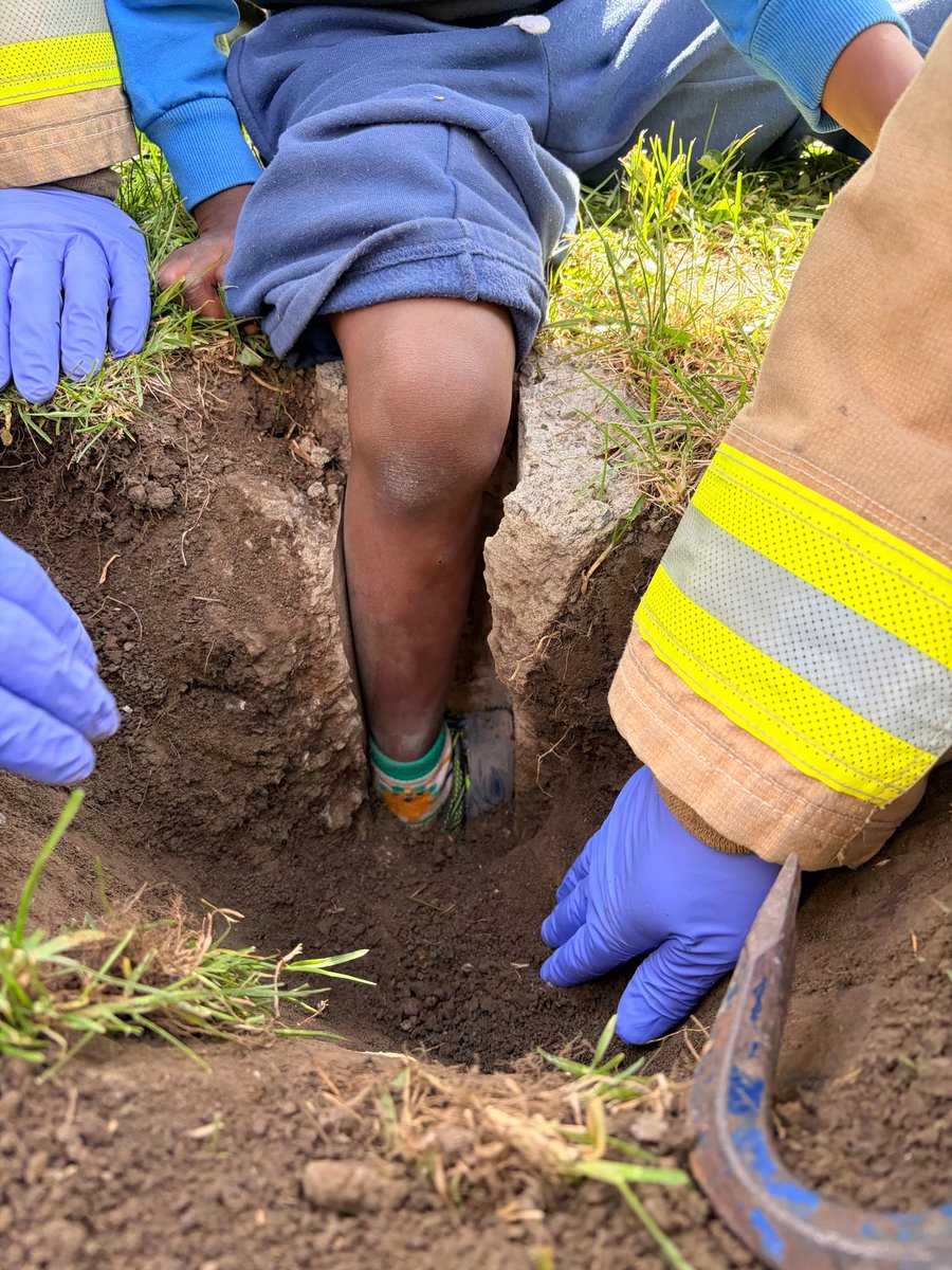 Ottawa Fire Services tweet media