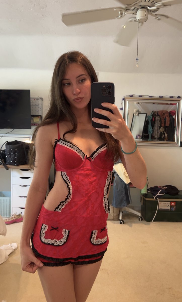 bbgirlyeah tweet media