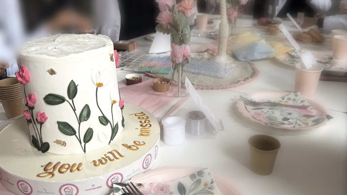RT_lamia's tweet photo. Still can’t believe our junior RTs actually did all this for us😢 
Every little detail meant so much.
Thank you for all the love, effort, laughs, and memories we’ll keep with us forever.  
Wishing you all the happiest future ahead❤️‍🩹!! https://t.co/2epOKuuqEd