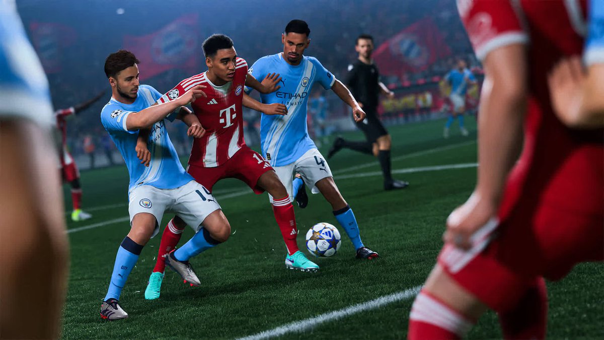 fifanewsfr's tweet photo. 🚨 𝗡𝗢𝗨𝗩𝗘𝗟𝗟𝗘 mise à jour des équipes  𝗗𝗜𝗦𝗣𝗢𝗡𝗜𝗕𝗟𝗘 #FC26, la première depuis longtemps ! 🆕

👉 Comme d’habitude, elle apporte de nouveaux joueurs, en modifie, et en supprime ! https://t.co/jyrSMniL38