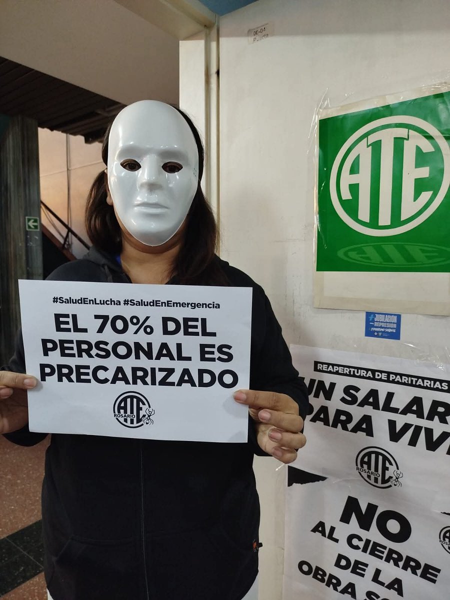 lorennadoc's tweet photo. 😡55 años del PAMI: nada para festejar
A 55 años de su creación, la situación del PAMI está marcada por el ajuste, la precarización y el deterioro de las prestaciones.
Defender el PAMI es defender los derechos de las/os trabajadores y nuestras jubiladas y jubilados.

ATE Rosario https://t.co/8UmJKOOpaX