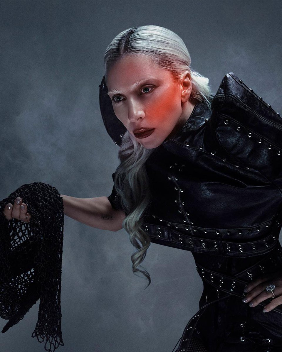 khageesi's tweet photo. Lady Gaga sublime pour la promotion de son concert Mayhem Requiem 

Sortie en France le 15 Mai 2026 https://t.co/UdihRk7GT8