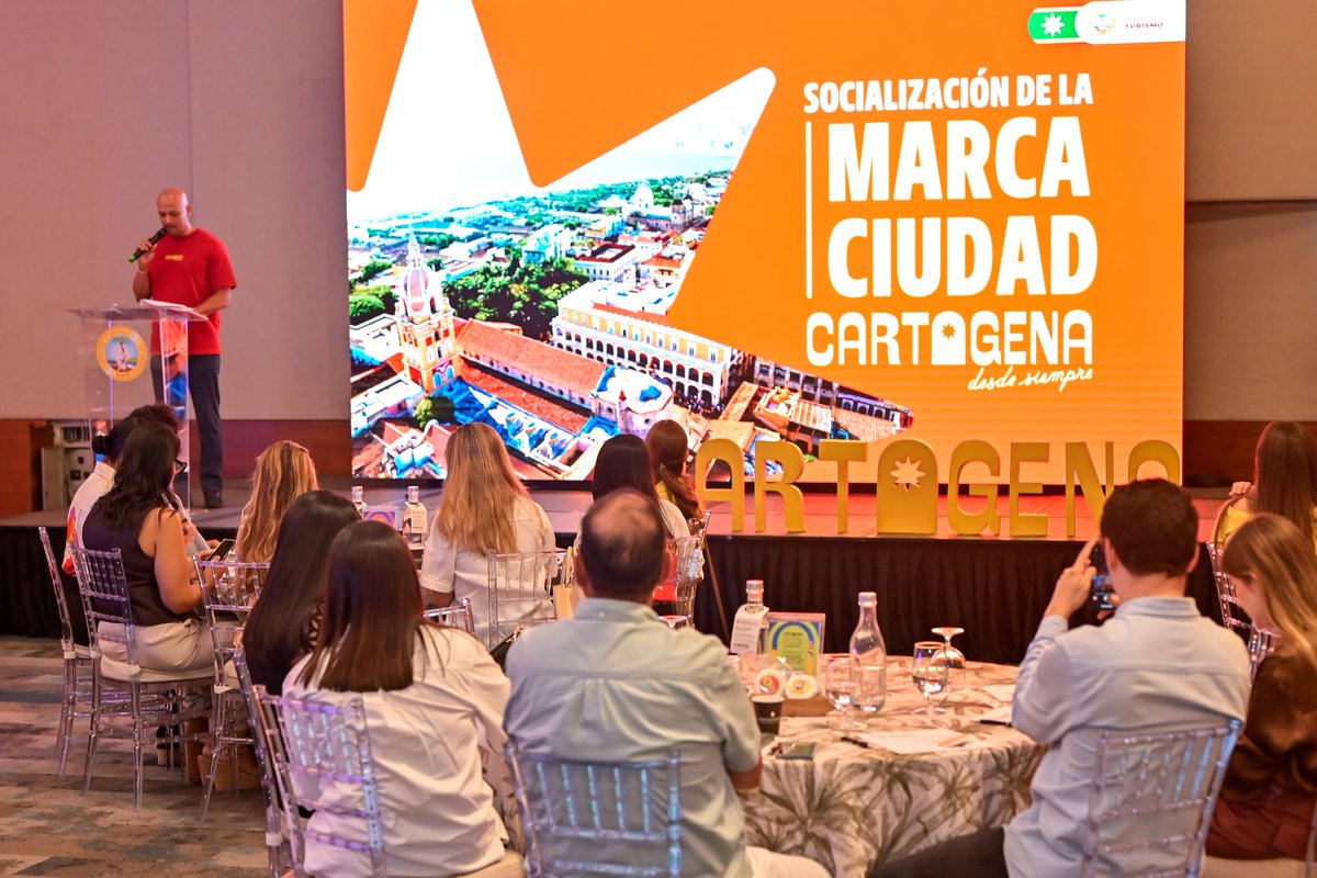 colectivotraso's tweet photo. Acompañamos la socialización de la Marca Ciudad, promovida por la @AlcaldiaCTG y @CorpoturismoCTG, un espacio para conversar sobre la identidad, la proyección y los relatos que construyen a Cartagena. ❤️💛💚

#ConversemosDeImpacto https://t.co/NcIV8ifiyp