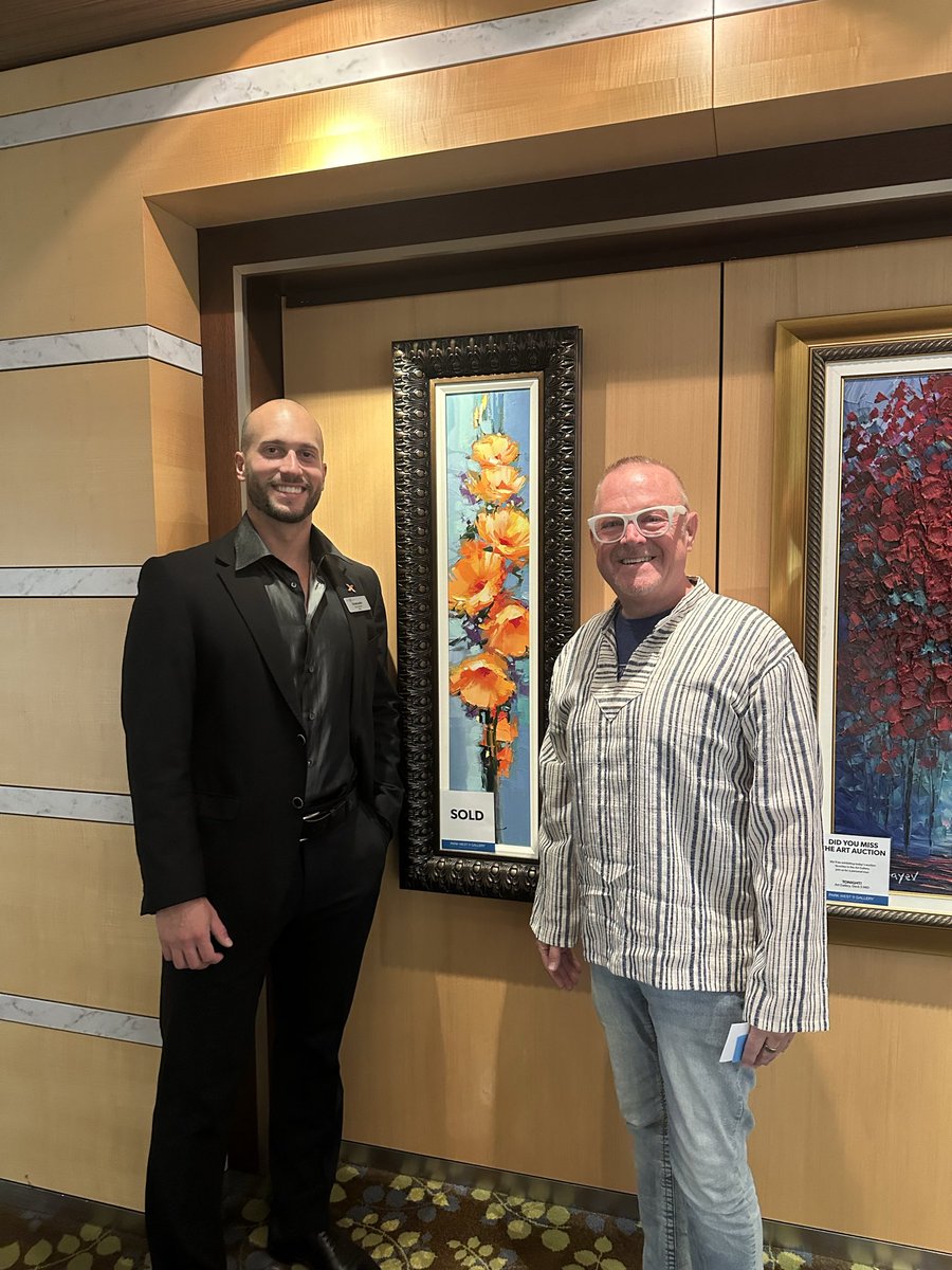 MainetoDC's tweet photo. I also want to commend Emanuel in the Art Gallery!  He worked with me to purchase a beautiful piece of art I really wanted! https://t.co/Xy19kxBzpr