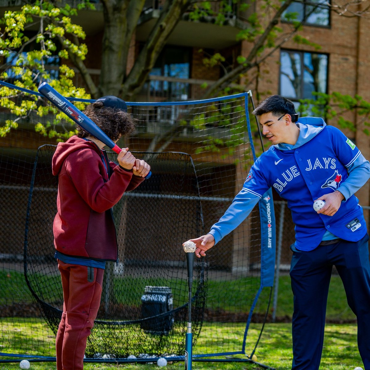 JaysCare's tweet photo. A huge thank you to Brandon Valenzuela &amp; Spencer Miles for making a special visit to Market Lane PS, a Jays Care Affiliate School in Toronto☀️⚾️ https://t.co/m4EdgOnRgj