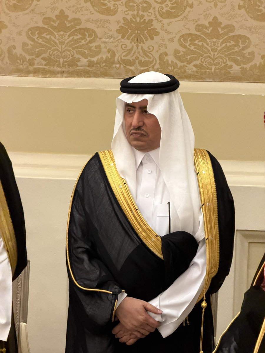 v_jhkk's tweet photo. تشرفت الليلة بحضور حفل زواج الأمير سعود بن عبدالله بن سعود بن محمد آل سعود . أبارك لسموه الكريم، ولوالده ولأعمامه أصحاب السمو الامراء وجعل الله أيامكم عامرة بالأفراح والمسرات .
#ال_سعود #الرياض #رايد_الضيوفي #الامير_سلطان_بن_سعود_ال_سعود https://t.co/XNR2EN7nEf