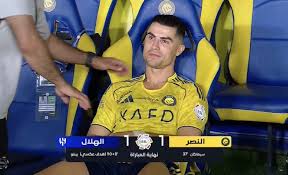 aoq346's tweet photo. من اجمل سيناريوهات الموسم سيناريو الامس...
فقد افسد الهلال ولاجامي فرحة كريستيانو واتابعه من اللاعبين والجماهير الذين كانوا يمنون النفس بالاحتفال بالدوري ع حساب الهلال إلا أن لا جامي الأسطورة أبى إلا ان يفسد فرحتهم فأنزل عليهَم صاعقة التماس التي انهت افراحهم..😂 
كلمات 💙🤍 https://t.co/zpwSztHyp8