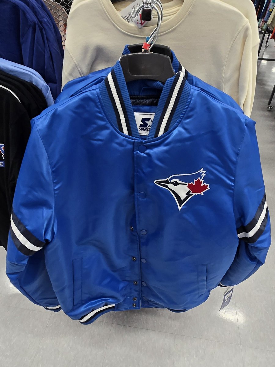 female jays fan 🇨🇦, marathon runner mediocraire tweet media