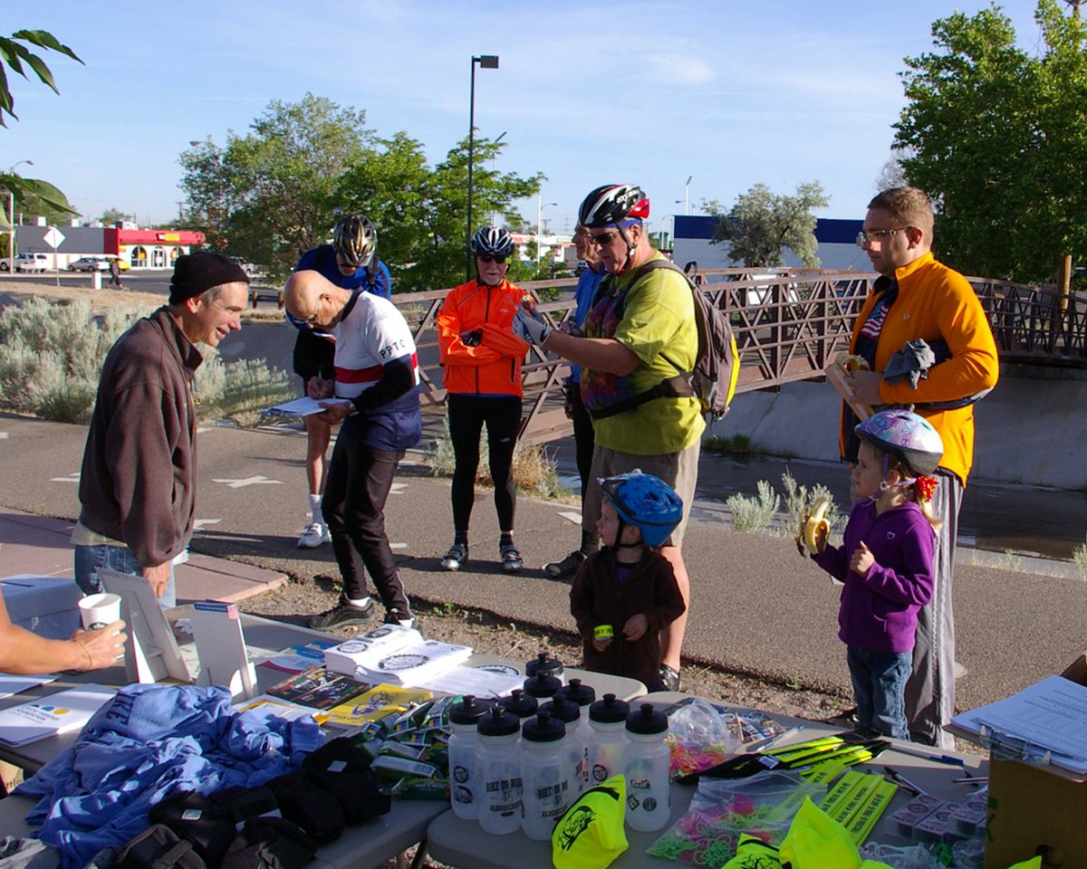 CABQParks's tweet photo. We're celebrating Bike to Work Day tomorrow! 🚲

We've been celebrating Bike to Work Day for over two decades, and we can't wait to see you again this year! Swing by one of our cycle stops to pick up some free snacks and swag.

Learn more: https://t.co/gLkDqdWS41

#OneAlbuquerque https://t.co/AQwgzFPKy9