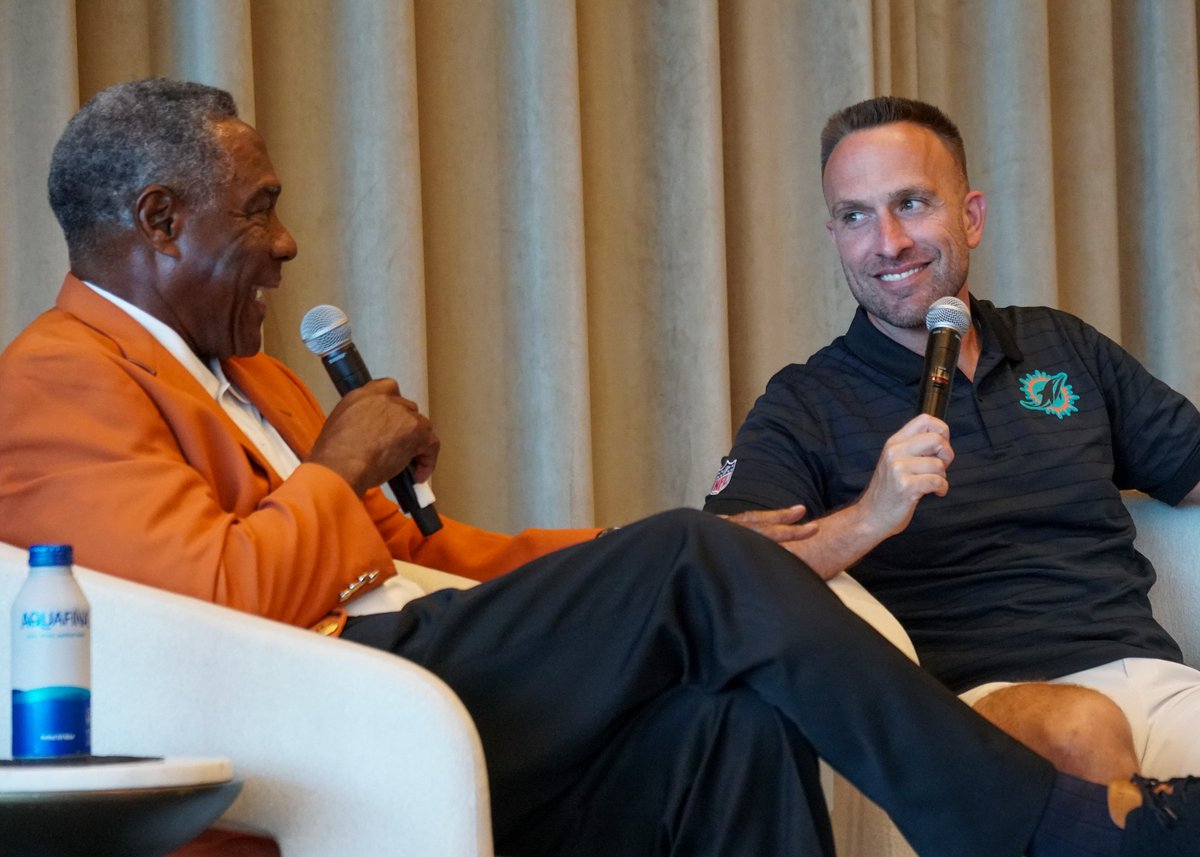OrangeBowl's tweet photo. Thank you to @MiamiDolphins  Head Coach Jeff Hafley for joining us earlier this week at @HardRockStadium  for our Orange Bowl Committee luncheon! 🏈🍊

We also appreciate Dolphins legend @NatMoore89 for leading an engaging conversation as Coach Hafley shared insights on leadership, culture, and excitement surrounding his first season in Miami. We’re looking forward to what’s ahead for the Dolphins this year!