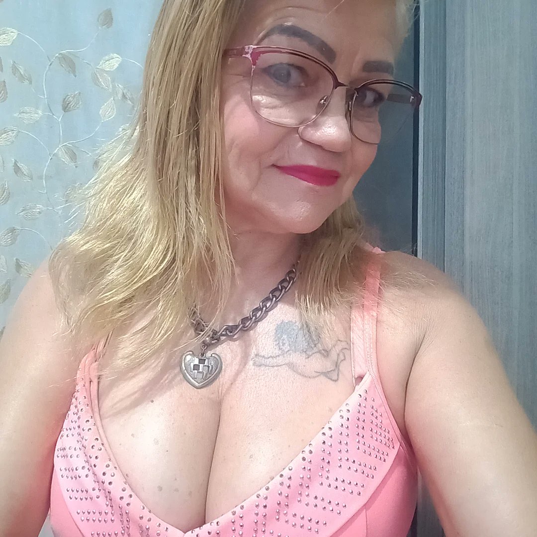 Maria José tweet media