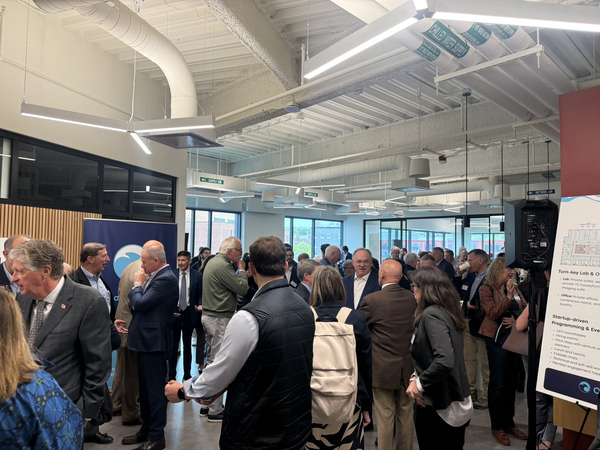 The_Ryan_Strik's tweet photo. Great to join our friends at the @RILifeSciHub for the opening of Ocean State Labs, RI’s first life science incubator. We are so thrilled for this next chapter of research and innovation in Rhode Island. https://t.co/096K5VVIY4