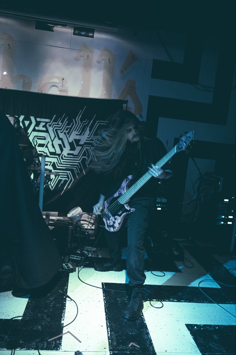 twmfband's tweet photo. ⚔️ SHOWS ARE APPROACHING

🏹 Advents joins us on select dates

🛡️ Traversing to some new places this time.

📜 TWMF brings the battle to these states this summer :
Texas 
Florida 
Georgia 
Louisiana 
North Carolina 
Tennessee 
Ohio
Indiana
Illinois 

🏰 Where will we see you?? https://t.co/XEr1dnrUSO
