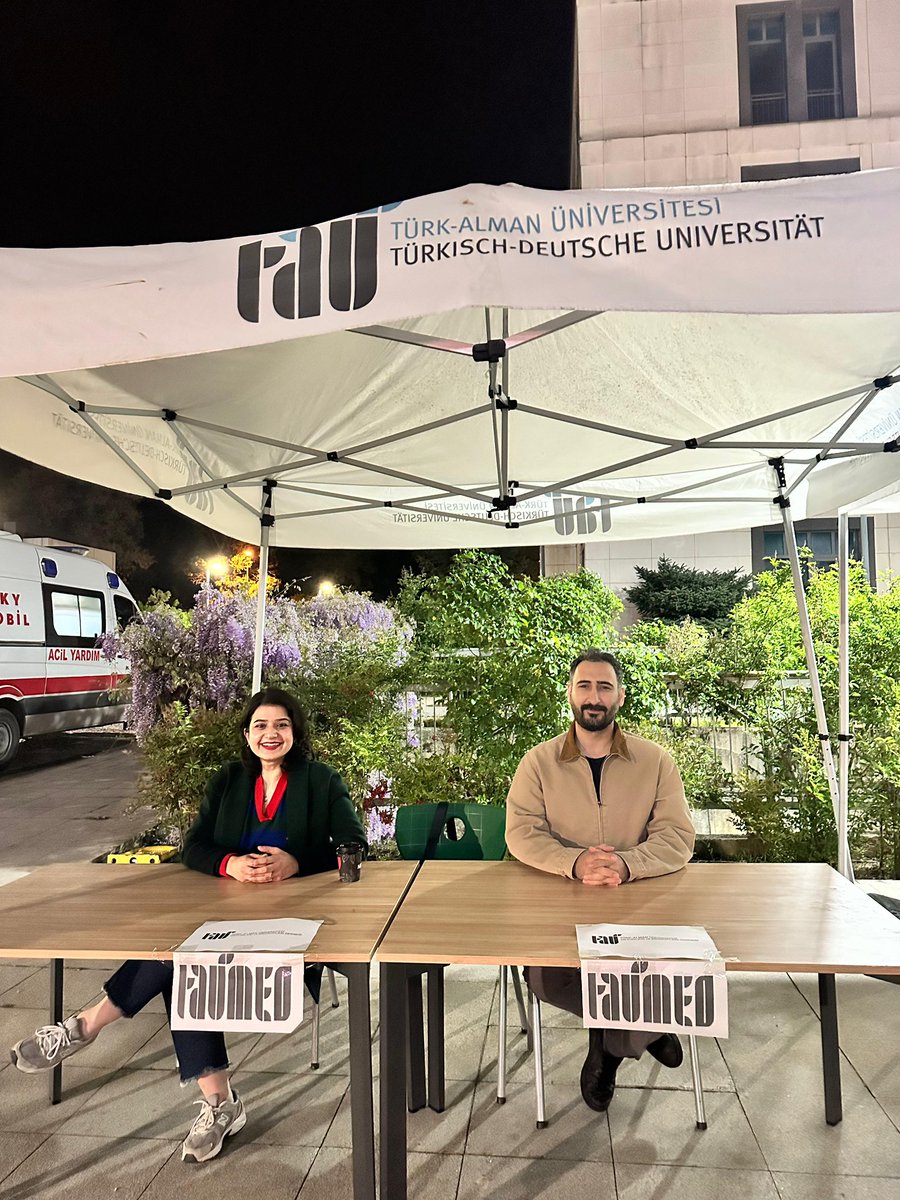 av_saldiroglu's tweet photo. Mezunlar Derneği olarak Frühlingfest26’nın ilk gününde yerimizi aldık. Emeği geçen herkese çok teşekkür ederiz.

Yarın yeniden görüşmek üzere https://t.co/HIwxz0Sixh