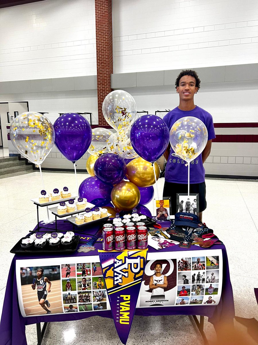 txstormtc's tweet photo. Congratulations Korey!! We know you will do great things at PVAMU!! #earnednotgiven #TexasStormProud https://t.co/Ho8DtSastv