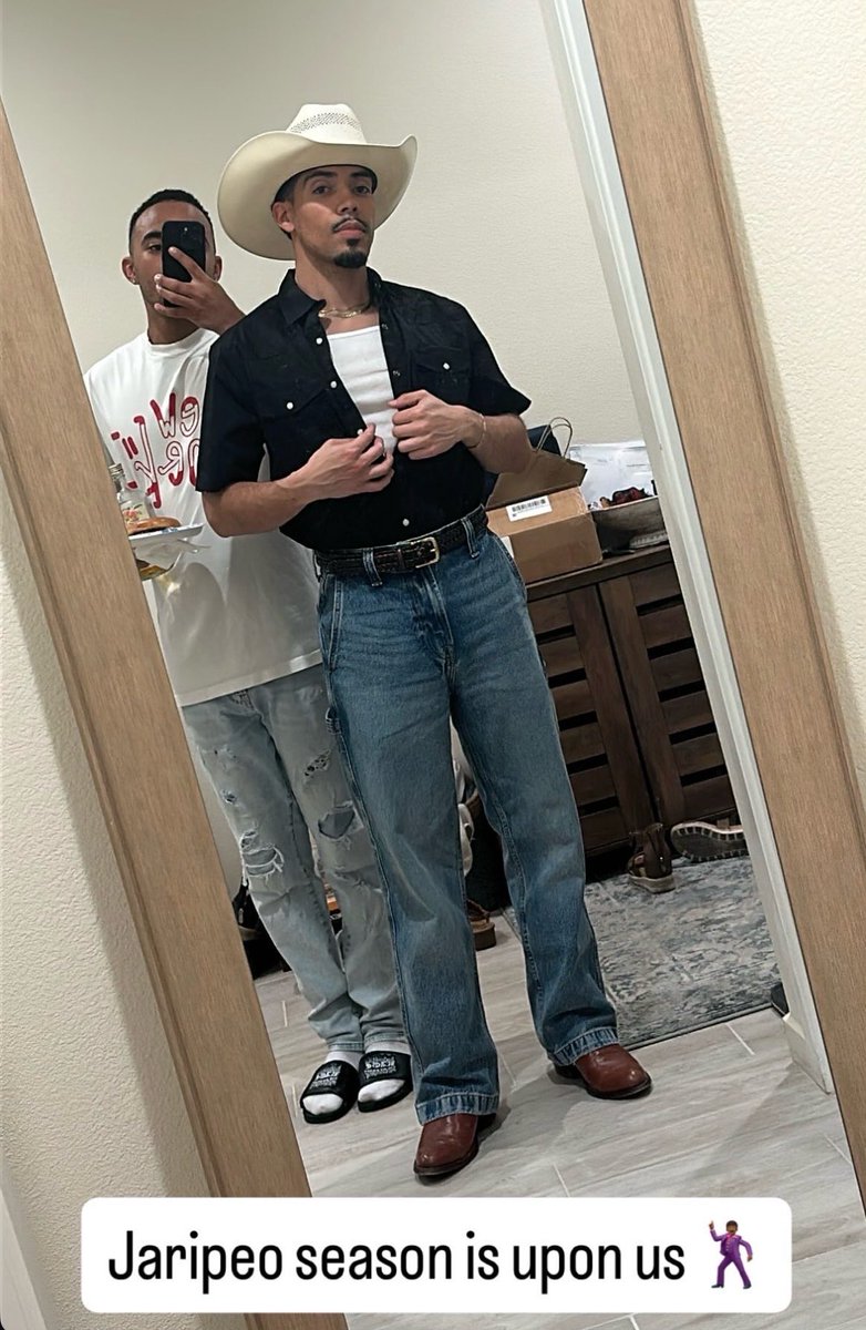 MatthewJSanchez's tweet photo. 🤠🐎🦂🌞 https://t.co/DFLm8kTvkM