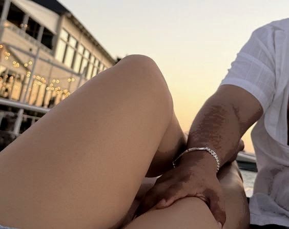 cuethebarbie's tweet photo. ⠀
          six months with you, ꨄ︎
                 and 𝒇𝒐𝒓𝒆𝒗𝒆𝒓𝒎𝒐𝒓𝒆 to go.
⠀ https://t.co/LTY76rxt8a