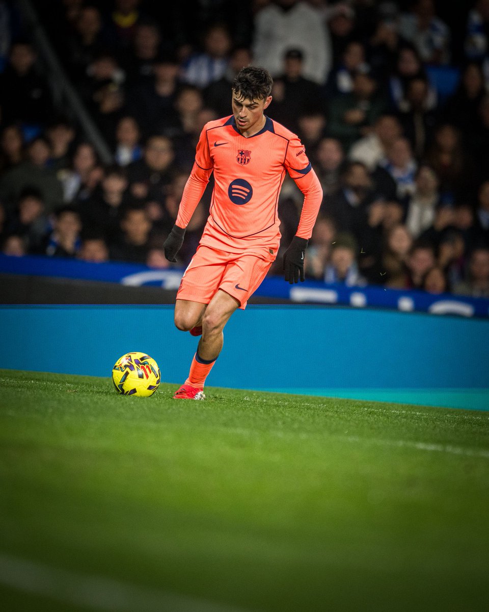 BarcaFRNews's tweet photo. 🚨🔁 TRIPLE CHANGEMENT POUR LE BARÇA !

🟢🔺 Pedri, Ferran Torres et Xavi Espart entrent.

🔴🔻Casadó, Roony et Cubarsí sortent.

Jules Kounde passe défenseur central ! https://t.co/ehxZHABIrW