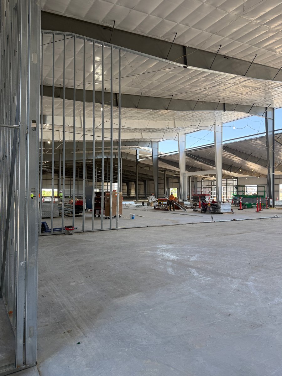 greenstatemac's tweet photo. ⚠️ We almost posted these photos too late… because if we waited until tomorrow, there would already be even more progress. 😅
 
But we had to share a quick look at the future GreenState Millard Activity Center today - and WOW.
 
Every time we walk through the building, it feels more real. The walls are going up, the spaces are taking shape, and the excitement keeps growing right along with it.
 
We’re incredibly grateful to our partners, contractors, and everyone helping bring this vision to life. Seeing how quickly this project is moving is both exciting and inspiring. 💚
 
And the best part? This is only the beginning. Soon, we’ll start sharing more behind-the-scenes updates about how we’re preparing for opening day, what’s coming inside the facility, and all the ways this space will serve our community for years to come.
 
It’s happening… and it’s happening fast. 🚧✨

#greenstatemillardactivitycenter #mpsfoundation