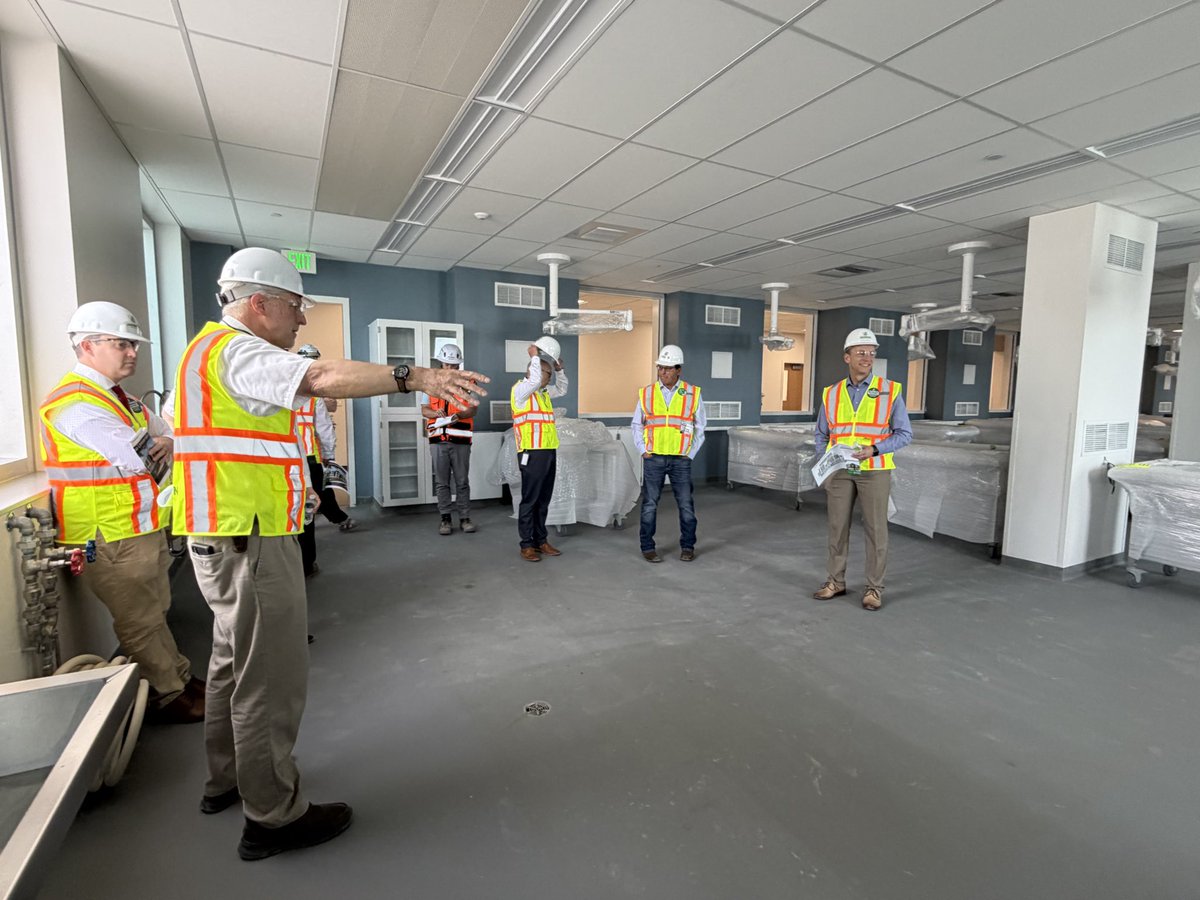 USUPres's tweet photo. Stopped by the construction of our @USUVetMed building recently to see the progress that's being made. From what I've seen, I'm very excited for the Thomas and Patricia Willis Veterinary Medical Education Building to open this summer to our students!
 
#USU #USUAggies #USUVetMed https://t.co/IVLzZflwdi