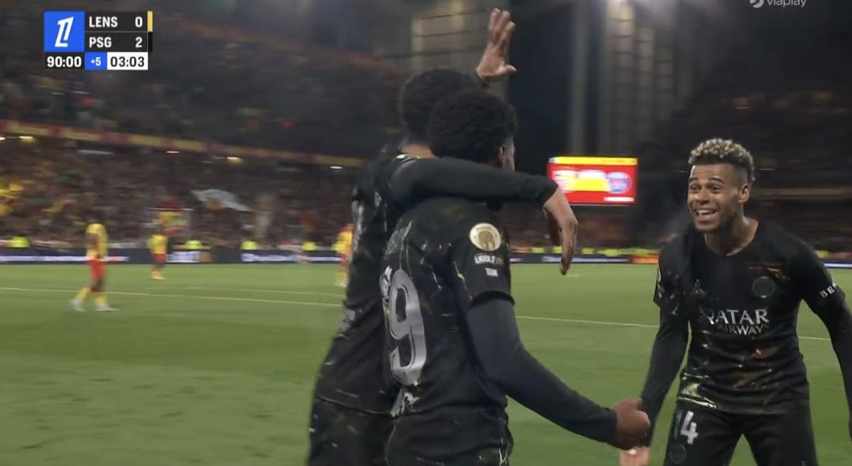 The Touchline | 𝐓 tweet media