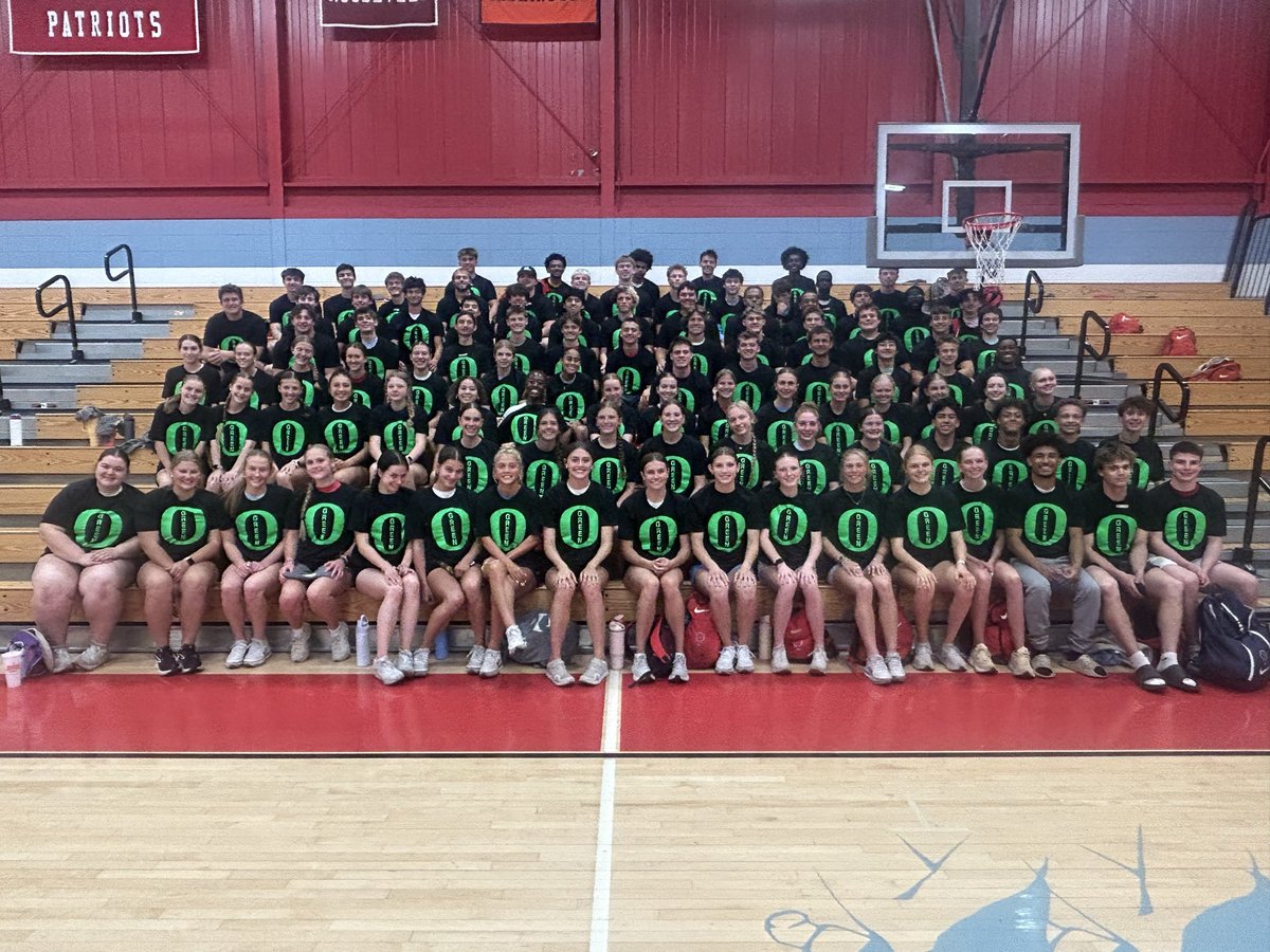 SFLHSPatsTrack's tweet photo. The Greeno #AWinningTradition #GoPats https://t.co/jq4nx3z8rb