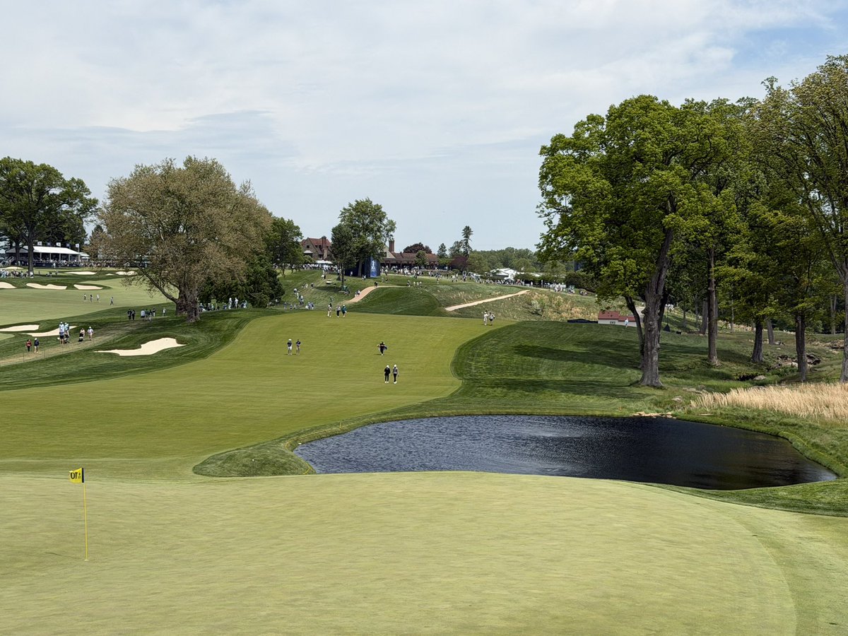 tedemrich's tweet photo. Rory McIlroy didn’t need a cart to exit his practice round early today. His right pinky toe held up for the back nine, and it’s game on at Aronimink. https://t.co/LpyEm0wdFe