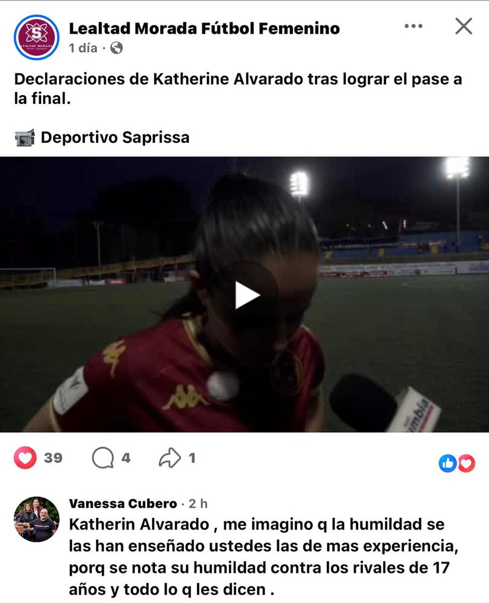 María tweet media