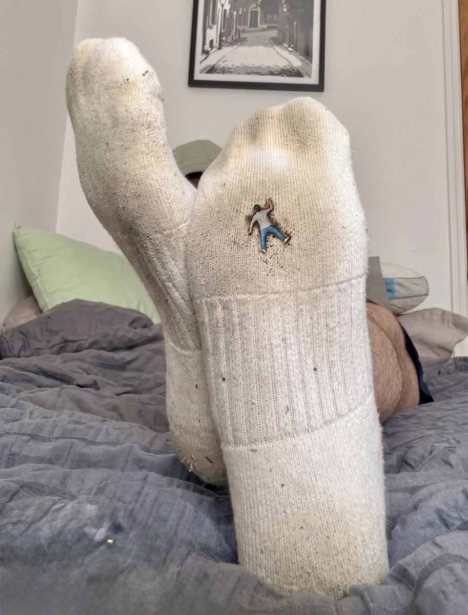 Joey 🐜 🦶🏼 tweet media