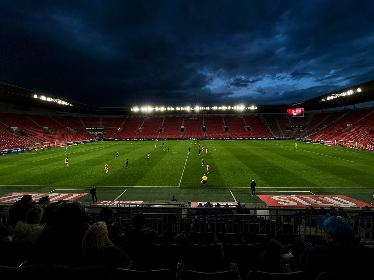 Destinace: FOTBAL tweet media