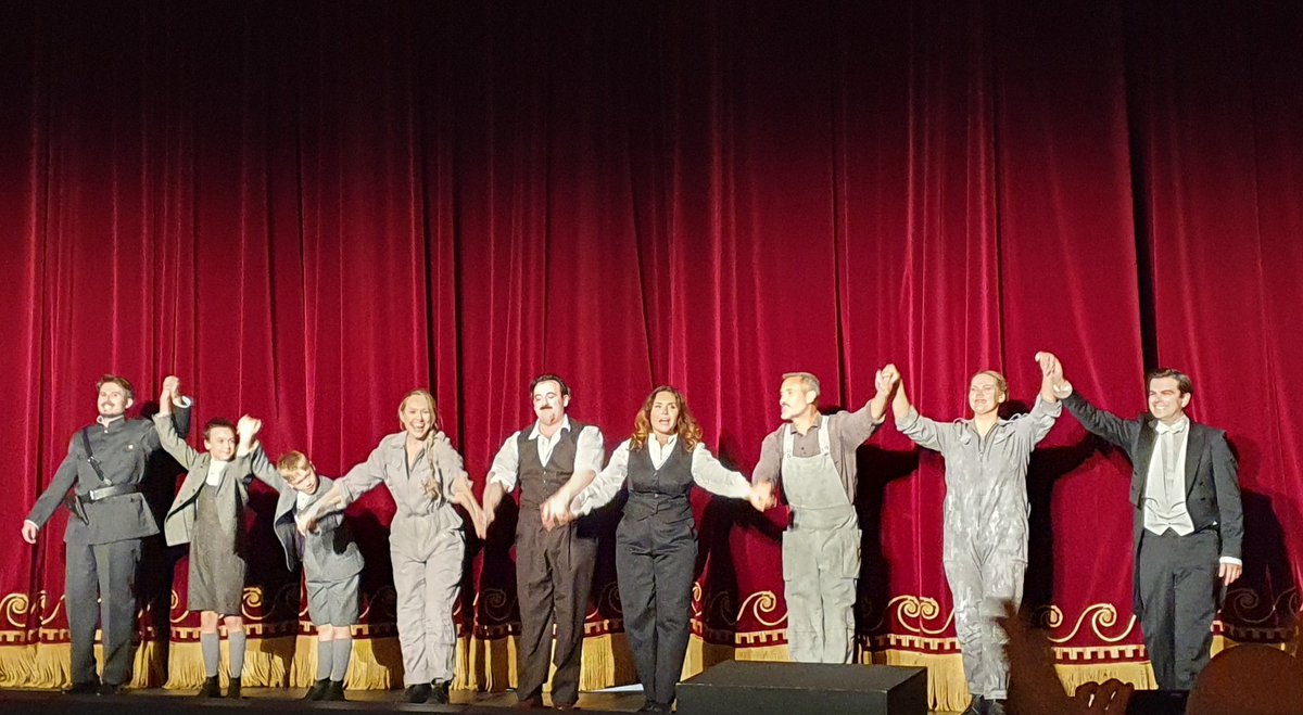 j_boso's tweet photo. Une #Norma con liete fine mais de grande intensité au #StaatsoperBerlin ce soir ! Très grands bravos à @sonyayoncheva @FredDeTommaso @angela_brower @erwinschrott choeur et orchestre dirigés par #GiuseppeMentuccia https://t.co/DuDK44rFSn