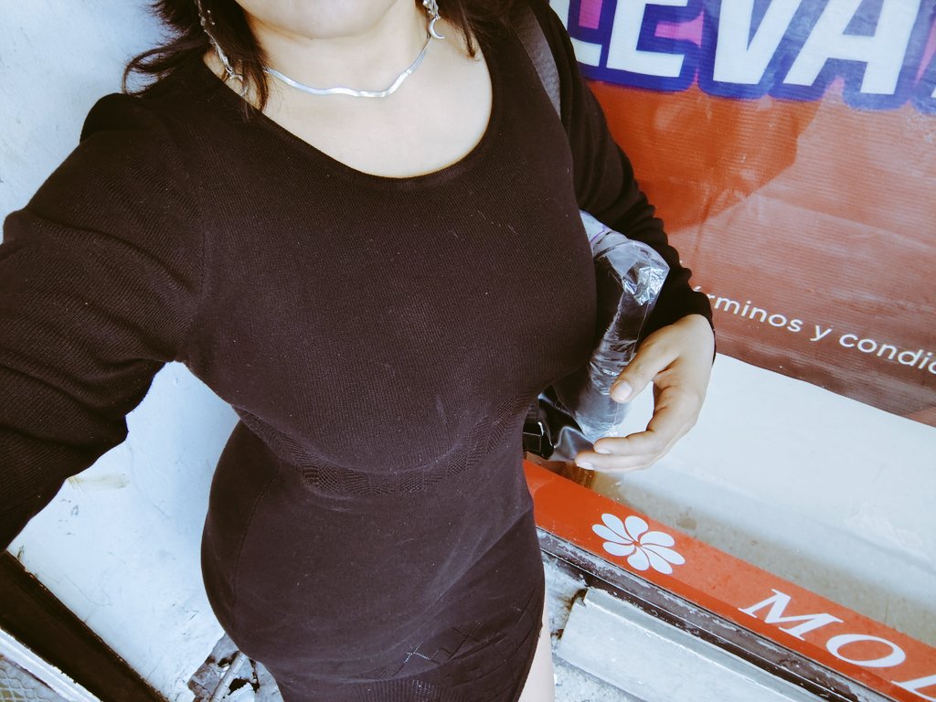 La Más Bellaka.👁️👅👁️ tweet media