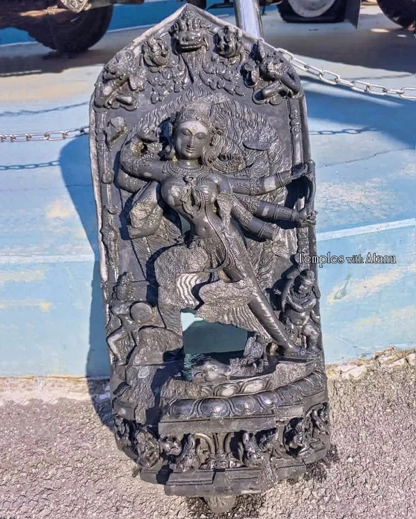 pArAsharyAyaNa's tweet photo. Recently discovered Pāla era Mahiṣāsuramardinī vigraha in East Bengal

12th May, 2026
~ Sirajganj, Bangladesh https://t.co/qsnCbNQ3Nw