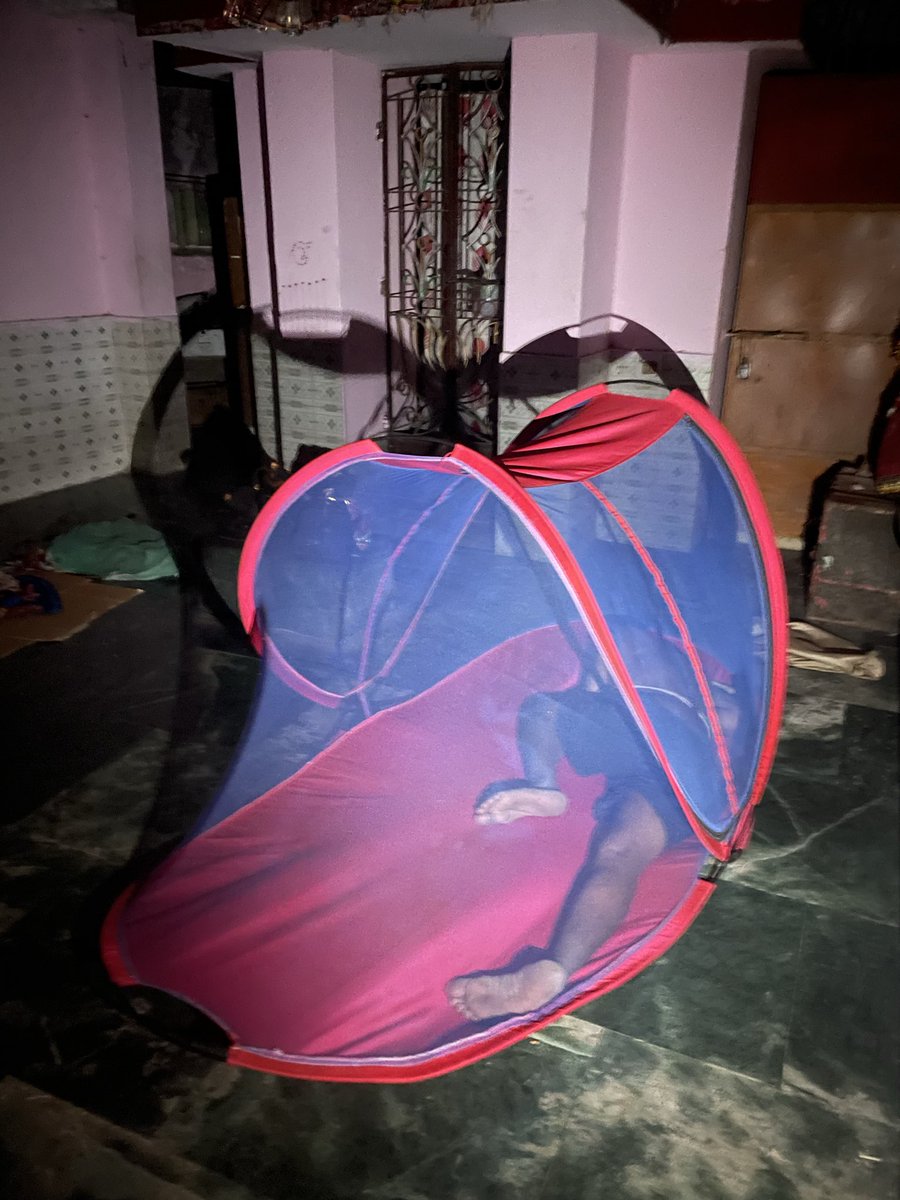 kiritee's tweet photo. @CMO_Odisha @KVSinghDeo1 
Sir, Power has been out in Bhubaneswar Old Town 1 area since 5 hrs. @TPCentralOdisha is not responding. At substation, there is no staff, phone line is dead, service jeep empty. Only people present are fast asleep. Please look into this urgently https://t.co/fMlDNapRkH