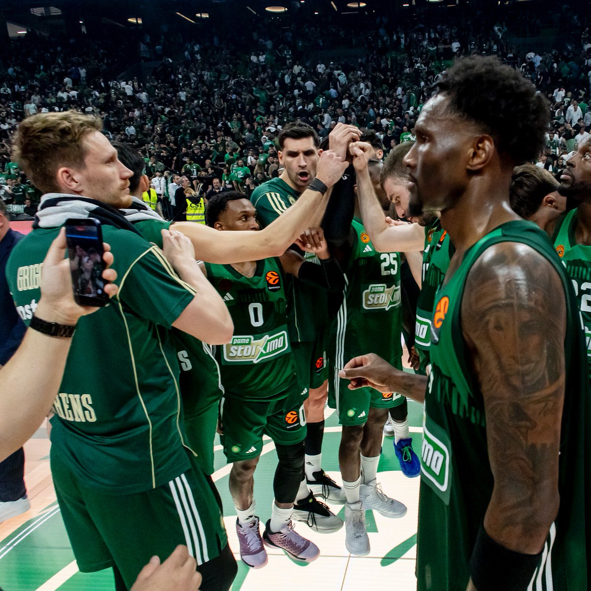 EurohoopsTR's tweet photo. ❌ Panathinaikos, kendi evinde düzenlenen Final Four'da yer almayacak.

Hayal kırıklığı... https://t.co/Z1HtwmNsFW