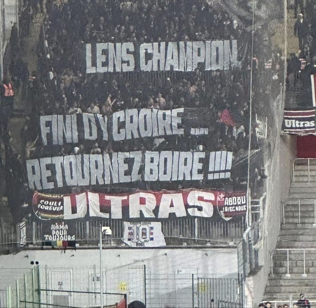 foxtwitte's tweet photo. @RCLens 😆 https://t.co/fKQIMi2kWO